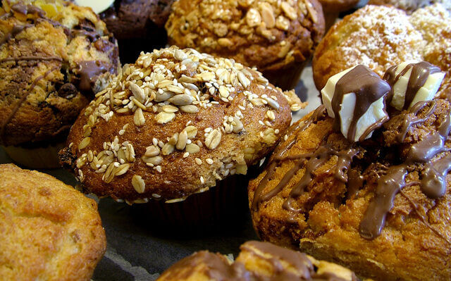 Stop Eating Sugar:  Why sugar make us gain weight